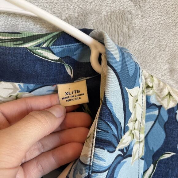 TOMMY BAHAMA Size XL 100% Silk Blue Men’s Floral Hawaiian Camp Shirt - Picture 3 of 7